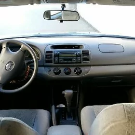Toyota Camry 2003