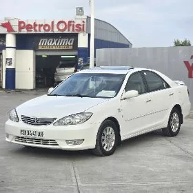 Toyota Camry 2003