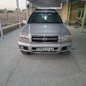 Nissan Pathfinder 2003