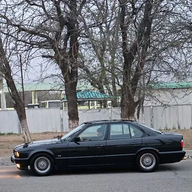 BMW 525 1988