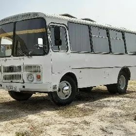 Gaz 53 1990