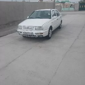 Volkswagen Vento 1994