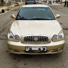 Hyundai Sonata 2002