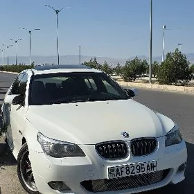 BMW E60 2004