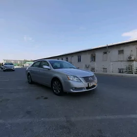 Toyota Avalon 2005