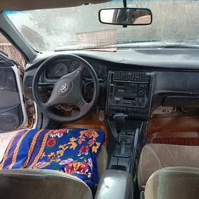 Toyota Corona 1993