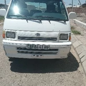 Toyota Hiace 1997