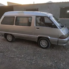Toyota Town Ace 1985