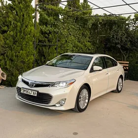Toyota Avalon 2013