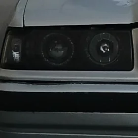 BMW 325 1992