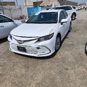 Toyota Camry 2023