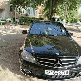 Mercedes-Benz C-Class 2009