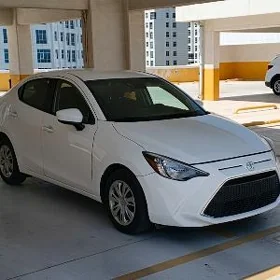 Toyota Yaris 2019