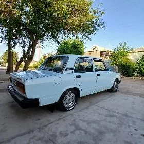 Lada 2107 2011
