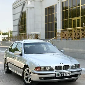 BMW 528 2000