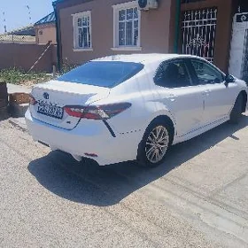 Toyota Camry 2022