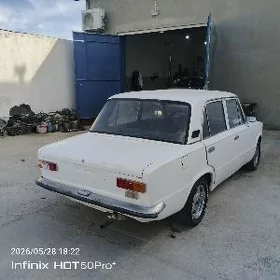 Lada 2104 1986