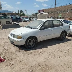 Toyota Tercel 1993