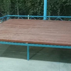 tapçan krawat otyrylyan