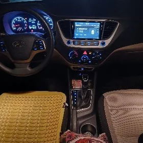 Hyundai Accent 2022