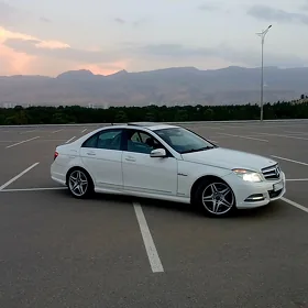 Mercedes-Benz C300 2010