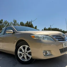 Toyota Camry 2010