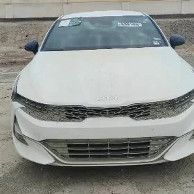 Kia K5 2022