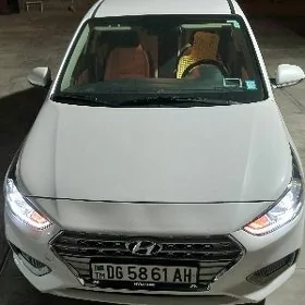 Hyundai Accent 2022