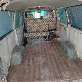 Toyota Hiace 1992