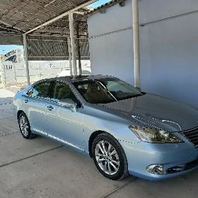 Lexus ES 350 2011