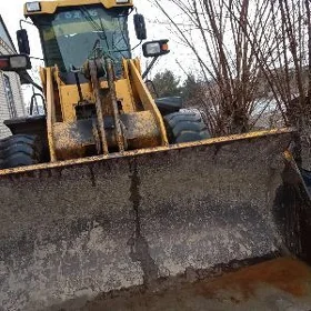 XCMG LW300F 2011