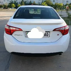 Toyota Corolla 2015