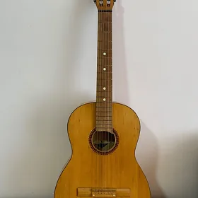 Gitara (Гитара)