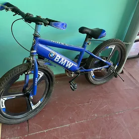 Велосипед BMW