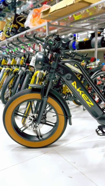 TIGIR SAMAKAT MATOR KALYASGA - Gurtly - video