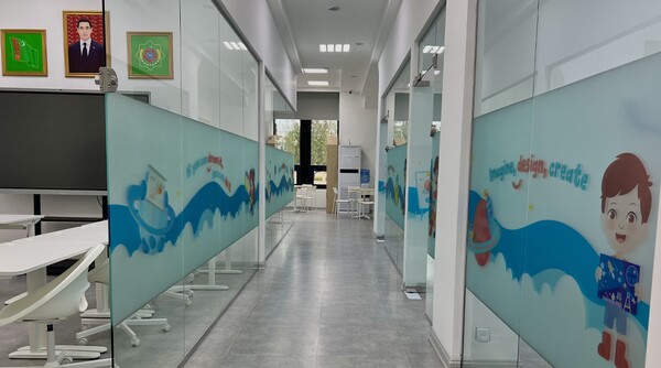 CURIOOKIDS "Bilesigeliji Ýaşlar" H.K Gallery 5